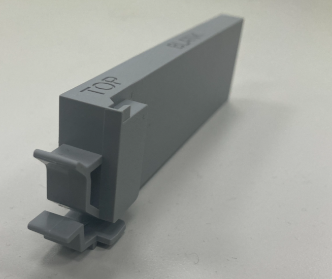 This image shows E1.S blank.
