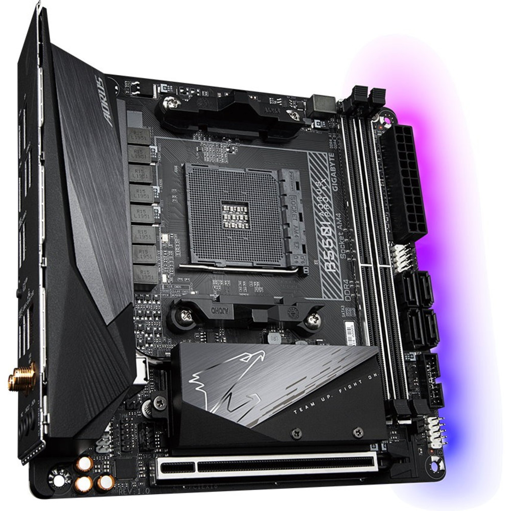 Материнская плата Gigabyte B550I AORUS PRO AX Mini-ITX, AMD AM4 - миниатюра 6